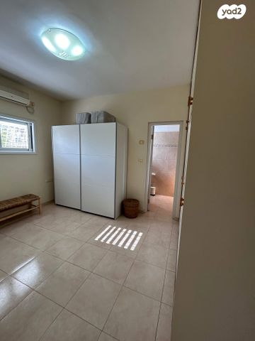 דירה, טרומן 3, נגבה, רמת גן