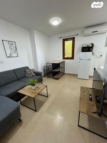 יחידת דיור, השיש 1, גבעת הפועל, בנימינה גבעת עדה