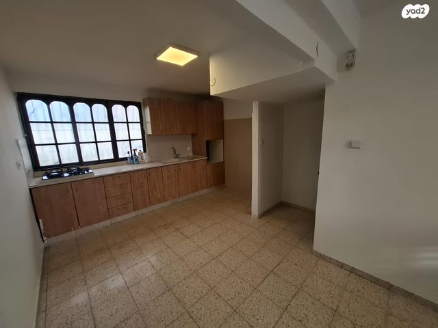 ליאון בלום 50