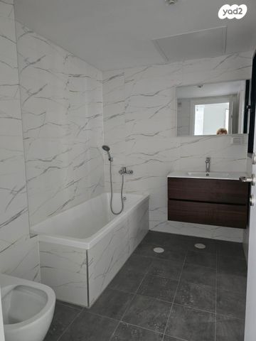 דירה, שמואל סלנט 57, המרכז השקט / מרכז העיר, פתח תקווה