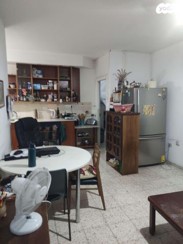 דירת גן, הזית 84, לפיד, לפיד