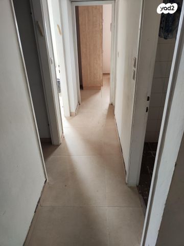 דירה, הרב לנדרס 7, רמת עמידר, רמת גן