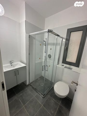 דירה, ארזים 8, אלקנה, אלקנה