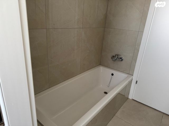 דירה, אלישע 2, פסגות אפק, ראש העין