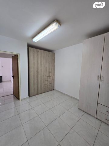 דירה, שדרות יוהנה ז'בוטינסקי 24, נווה זאב, נאות אילן, באר שבע