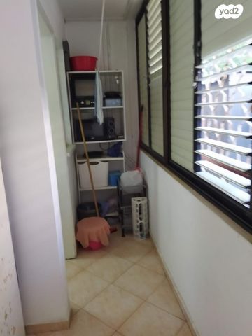 דירה, החלוץ 51, טרומפלדור, נהריה