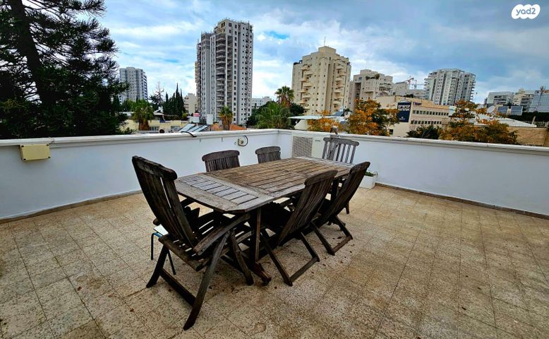 גג/ פנטהאוז, פנחס רוזן 45, הדר יוסף, תל אביב יפו
