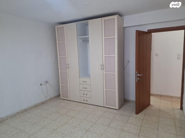 דירה, ליאון בלום 50, מרכז, קרית עבודה, חולון