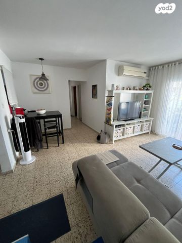 דירה, השריון 14, נווה כרמית, נס ציונה