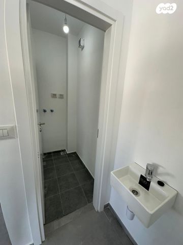 דירה, ארזים 8, אלקנה, אלקנה