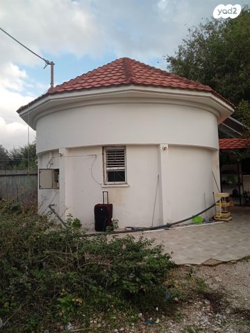 יחידת דיור, עזרא 6, שיכון ממשלתי, פרדס חנה כרכור