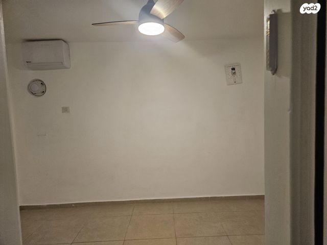 דירה, דגל ראובן 64, בר יהודה, פתח תקווה