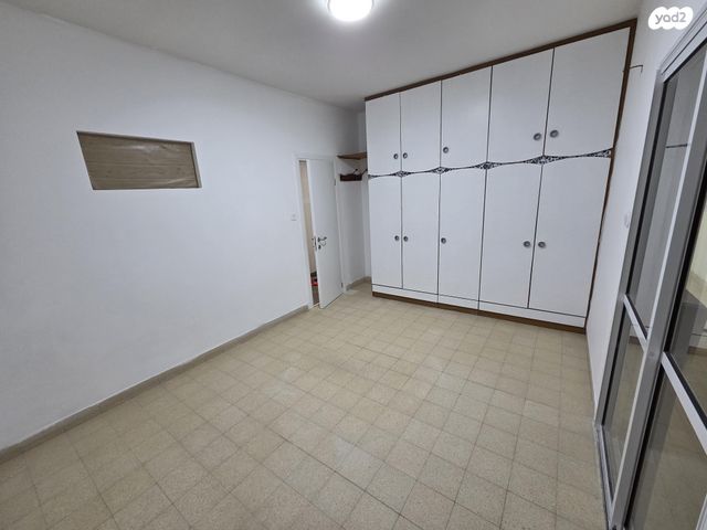 דירה, שיכון צבא קבע 5, שיכון צבא קבע, קרית ים