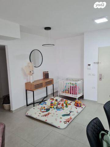 דירה, האתרוג 74, הדרים / כ"א, שוהם