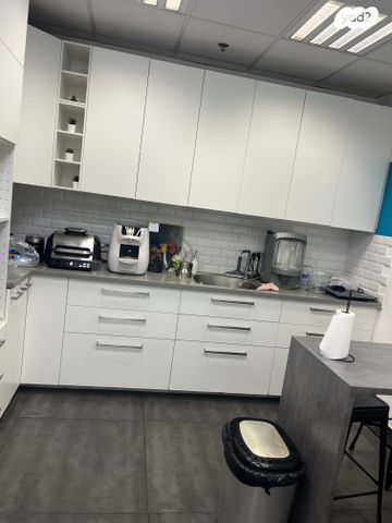 משרדים, שדרות המקצועות 16, מרכז עינב, מודיעין מכבים רעות