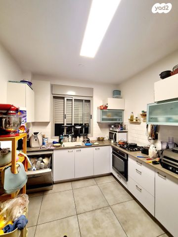 דירה, סנהדרין, עליות, רמת גן