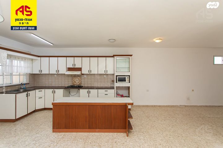 דירת גן, הדולב, כרמל מערבי, חיפה