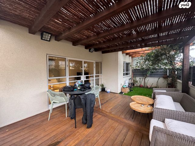 בית פרטי/ קוטג', מרמורק, רחובות