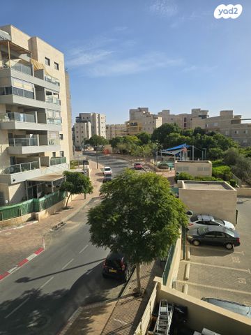 גדעון האוזנר 