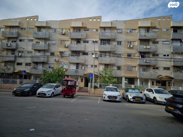 אברהם מזרחי 2