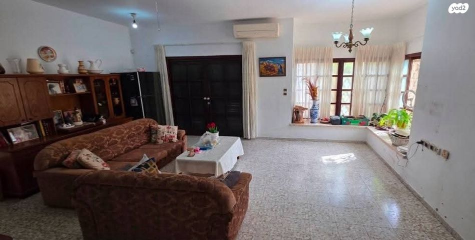 בית פרטי/ קוטג', המעפילים, מעוז, כפר סבא