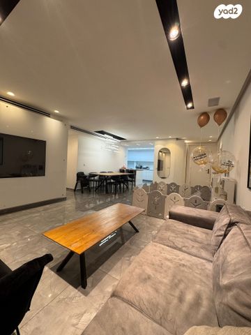 דירה, ענבים 2, רובע ט"ז, אשדוד