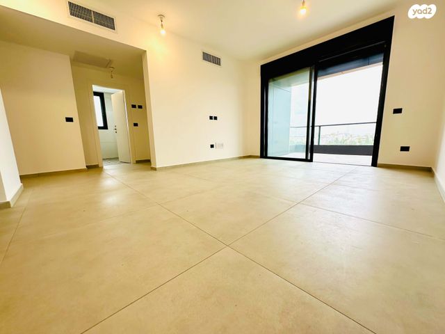 דירה, בנימין וולפוביץ' 11, מרכז דרום, רעננה