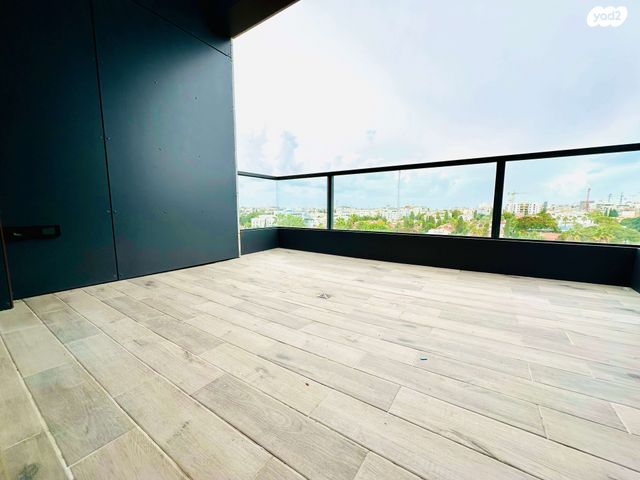 דירה, בנימין וולפוביץ' 11, מרכז דרום, רעננה