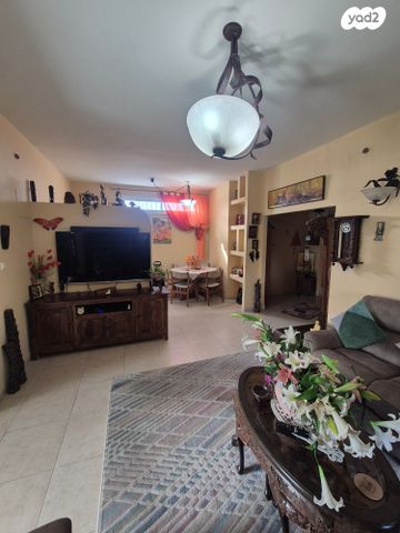 דירה, נוגה, כרמליה, חיפה