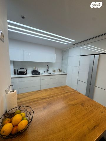 דירה, ענבים 2, רובע ט"ז, אשדוד