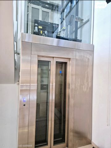 בית פרטי/ קוטג', סביון, סביון