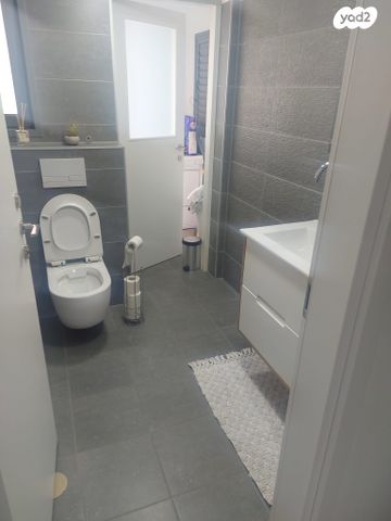 גג/ פנטהאוז, יער חניתה, נופים, מודיעין מכבים רעות