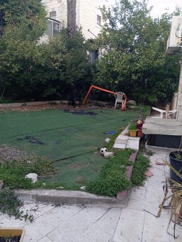 דו משפחתי, שושנה, מבשרת ציון