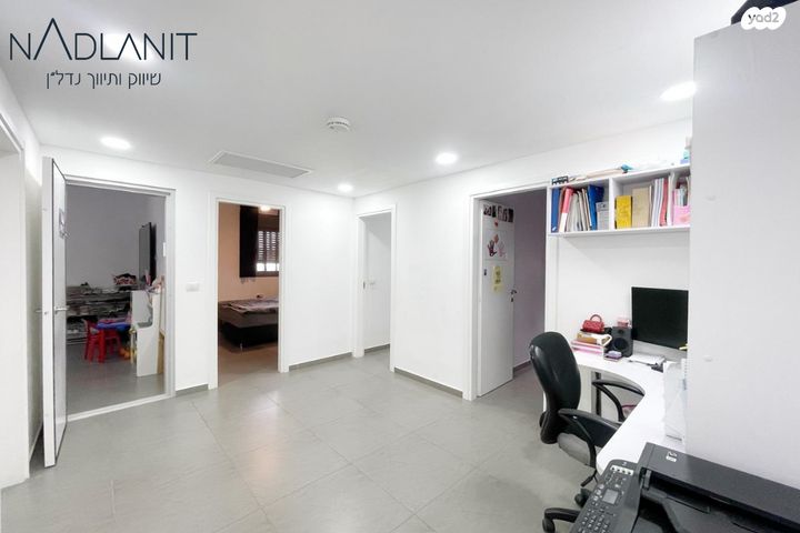 דירה, אלישע הנביא, הנביאים, מודיעין מכבים רעות