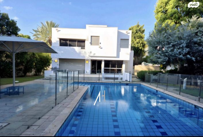 בית פרטי/ קוטג', סביון