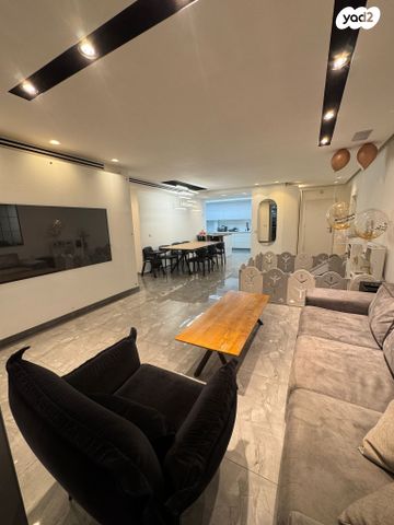 דירה, ענבים 2, רובע ט"ז, אשדוד