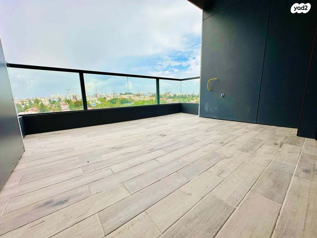 דירה, בנימין וולפוביץ' 11, מרכז דרום, רעננה