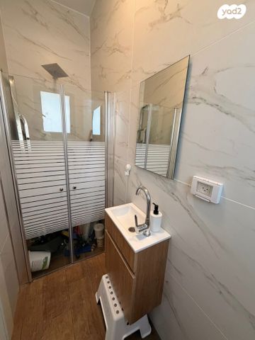 בית פרטי/ קוטג', נאות הדרים, גן יבנה