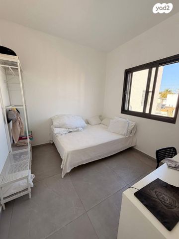 בית פרטי/ קוטג', נאות הדרים, גן יבנה