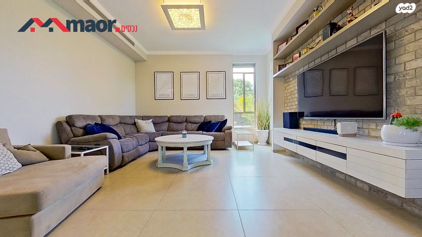 בית פרטי/ קוטג', יסמין, שילת