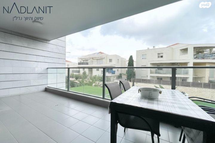 דירה, אלישע הנביא, הנביאים, מודיעין מכבים רעות