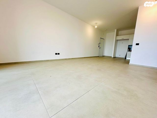 דירה, בנימין וולפוביץ' 11, מרכז דרום, רעננה