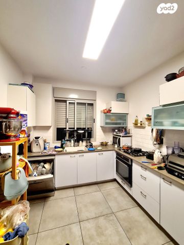 דירה, סנהדרין, עליות, רמת גן