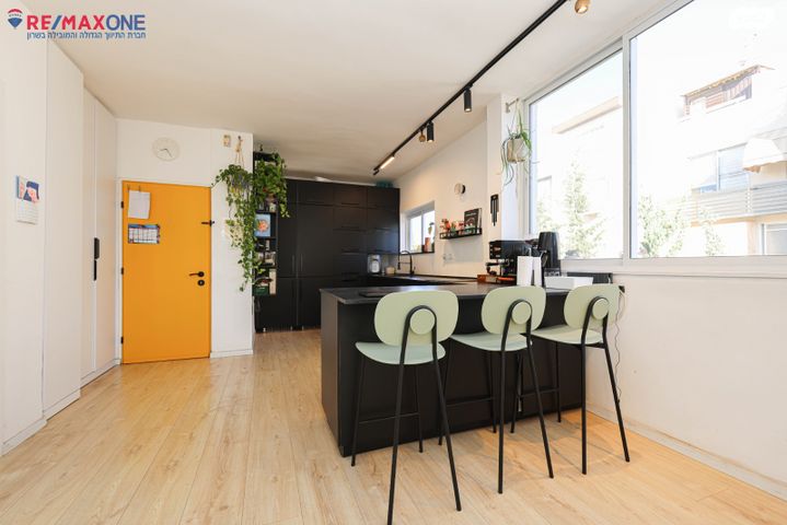 גג/ פנטהאוז, כפר סבא