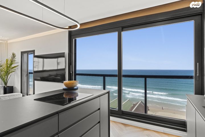 דירה, דרך בן גוריון, דרום מערב ותיק, בת ים