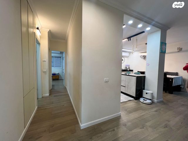 דירה, כפר סבא