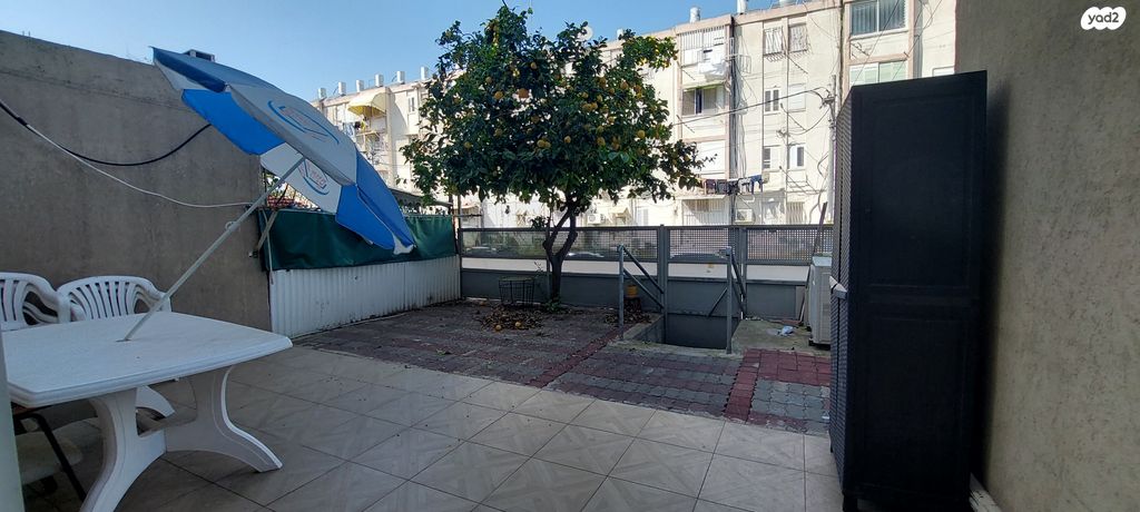 דירת גן, אילת, חולון