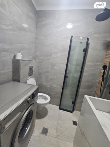 דירה, קרית אתא