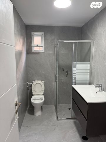 דירה, חכמי אתונה, שפירא, תל אביב יפו