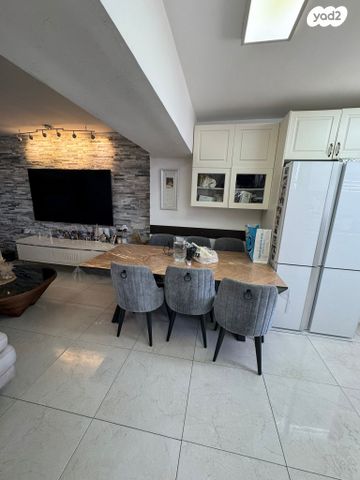 גג/ פנטהאוז, אריה בן אליעזר, גילה, ירושלים